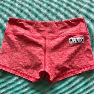 Fleo Heather Red shorts